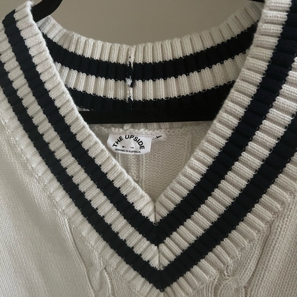 The Upside Louie Cotton V-Neck Sweater White and Black - Picture 4 of 5